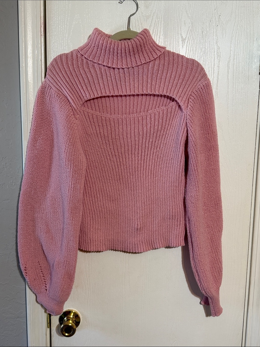 Women's Pink Cutout Ribbed Turtleneck Sweater